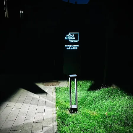 White Glove Dluga Grobla